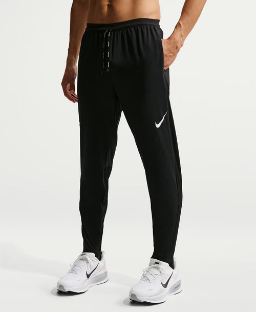 NIKE AeroSwift